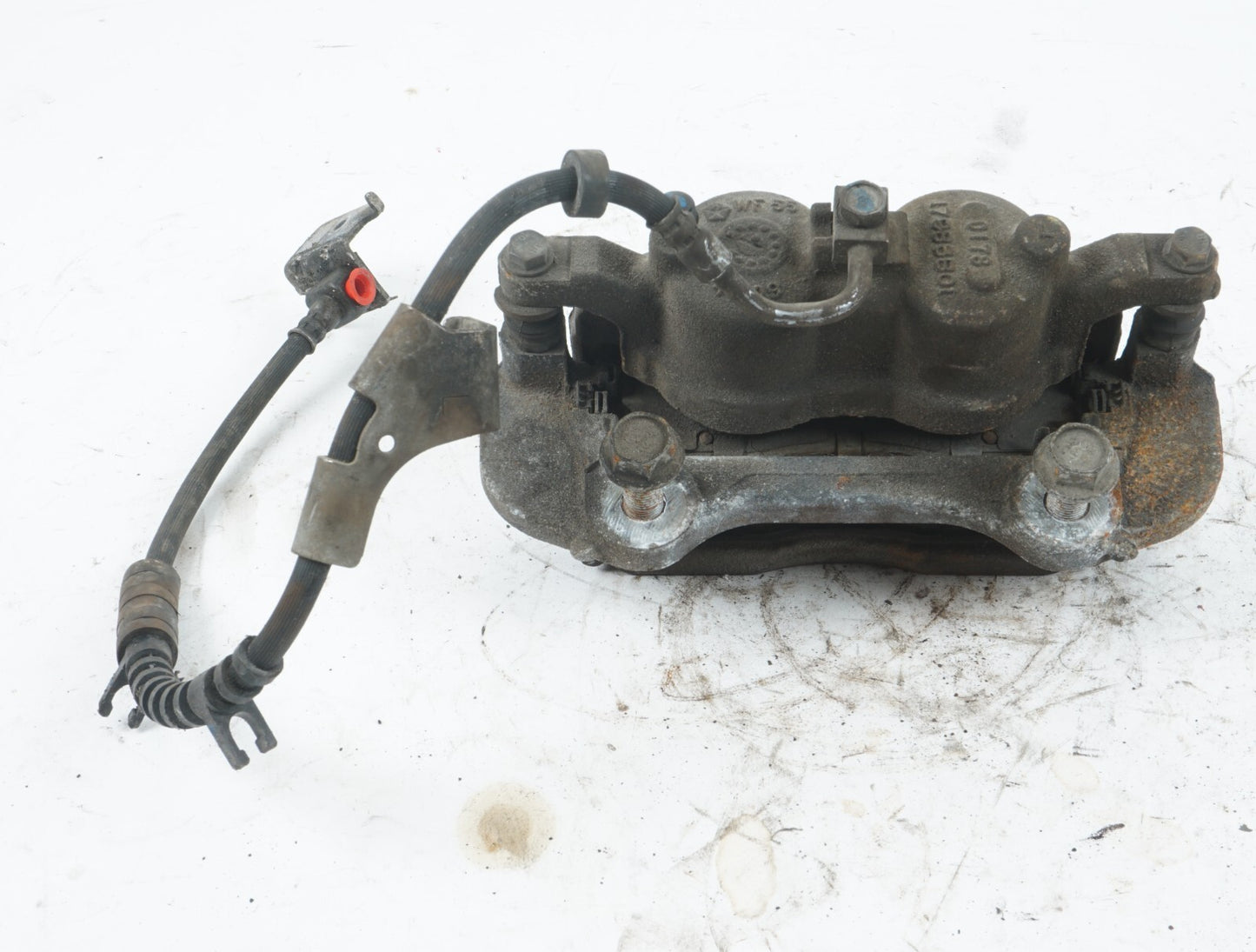 17 - 22 CHRYSLER PACIFICA FRONT LEFT DRIVER SIDE BRAKE CALIPER OEM