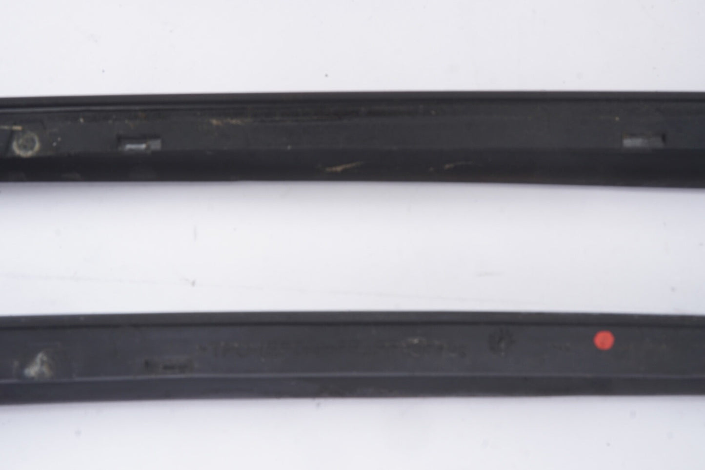 2011-2018 AUDI A8 QUATTRO - Left and Right Windshield SIDE TRIM / SEAL 4H0854328