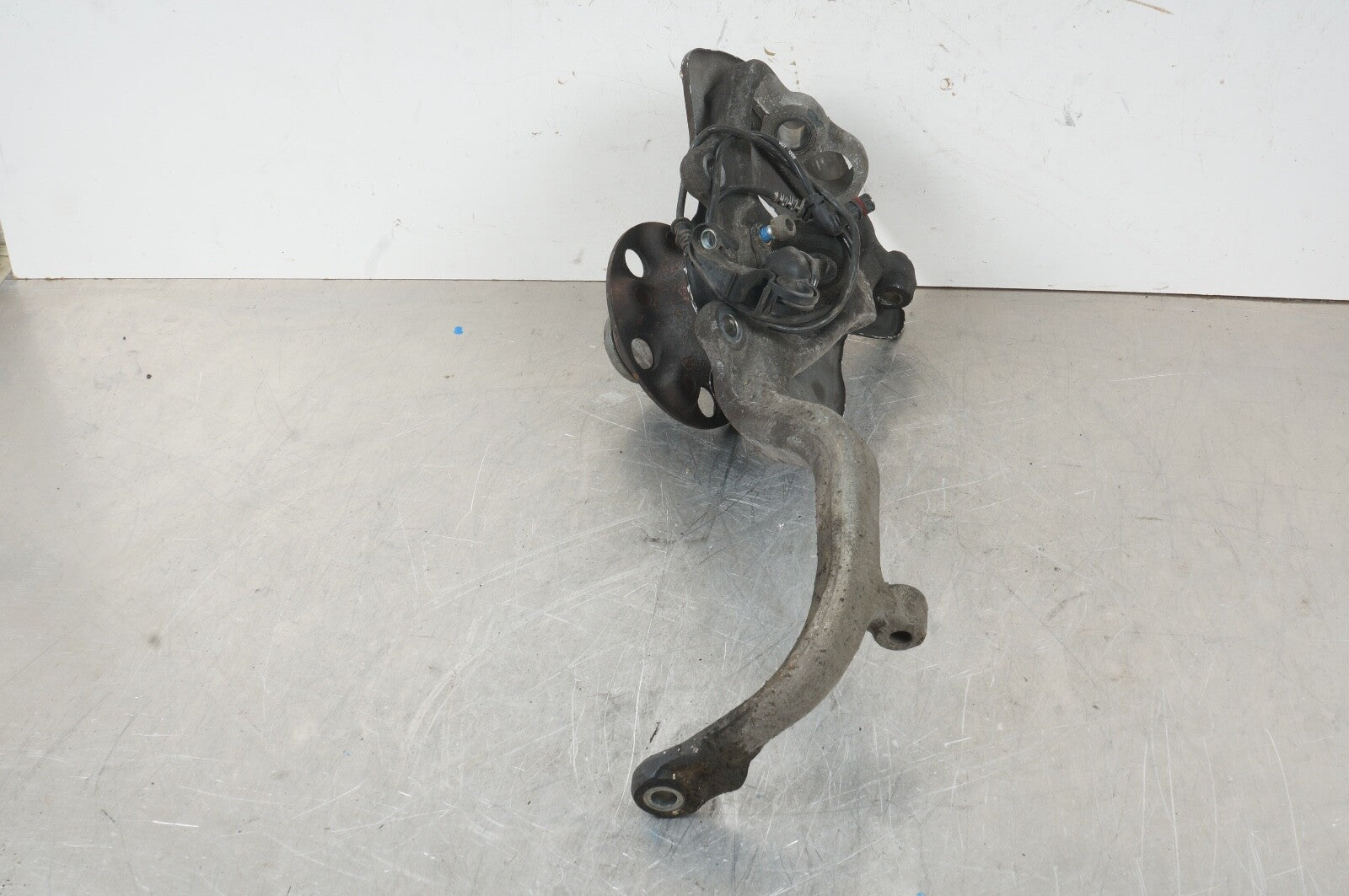 07-14 Mercedes W216 CL550 S550 Front Right Wheel Carrier Spindle Knuckle Hub RWD