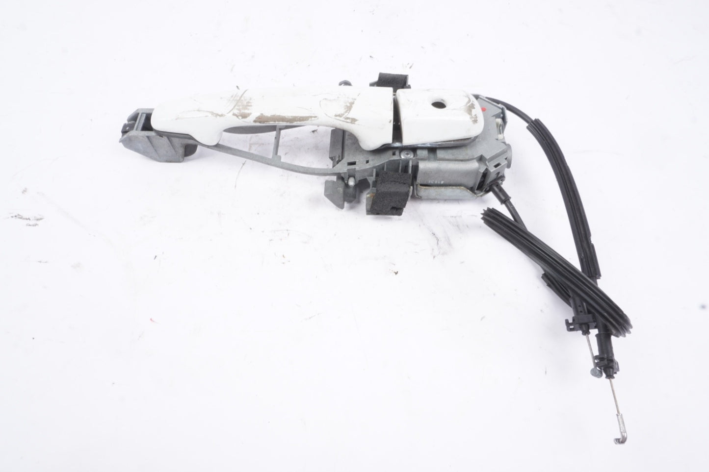 06-13 Volvo C70 Front LEFT  DRIVER Side Exterior Door Handle Trim White Oem