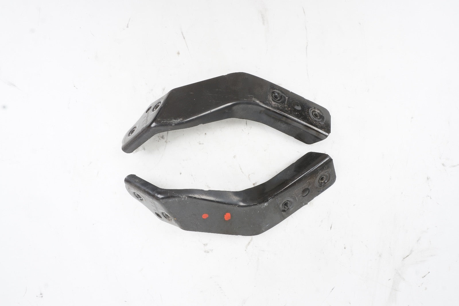 2008 - 2014 Mercedes Benz W204 C300 C350  Bumper Support Bracket Right Left