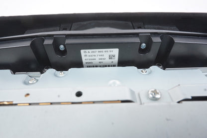 2010 - 2011 Mercedes W212 E350 E550 E63 AMG Command Head Unit CD Changer Radio