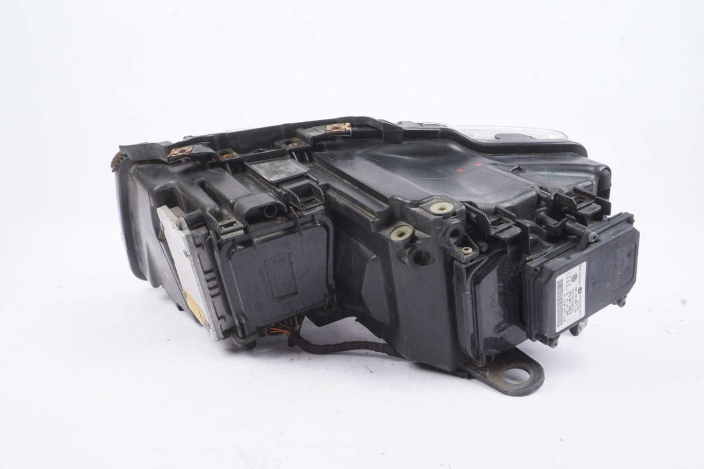 06-10 AUDI A8 Front Right Passenger Headlamp Xenon HID w/ Adaptive Lamps