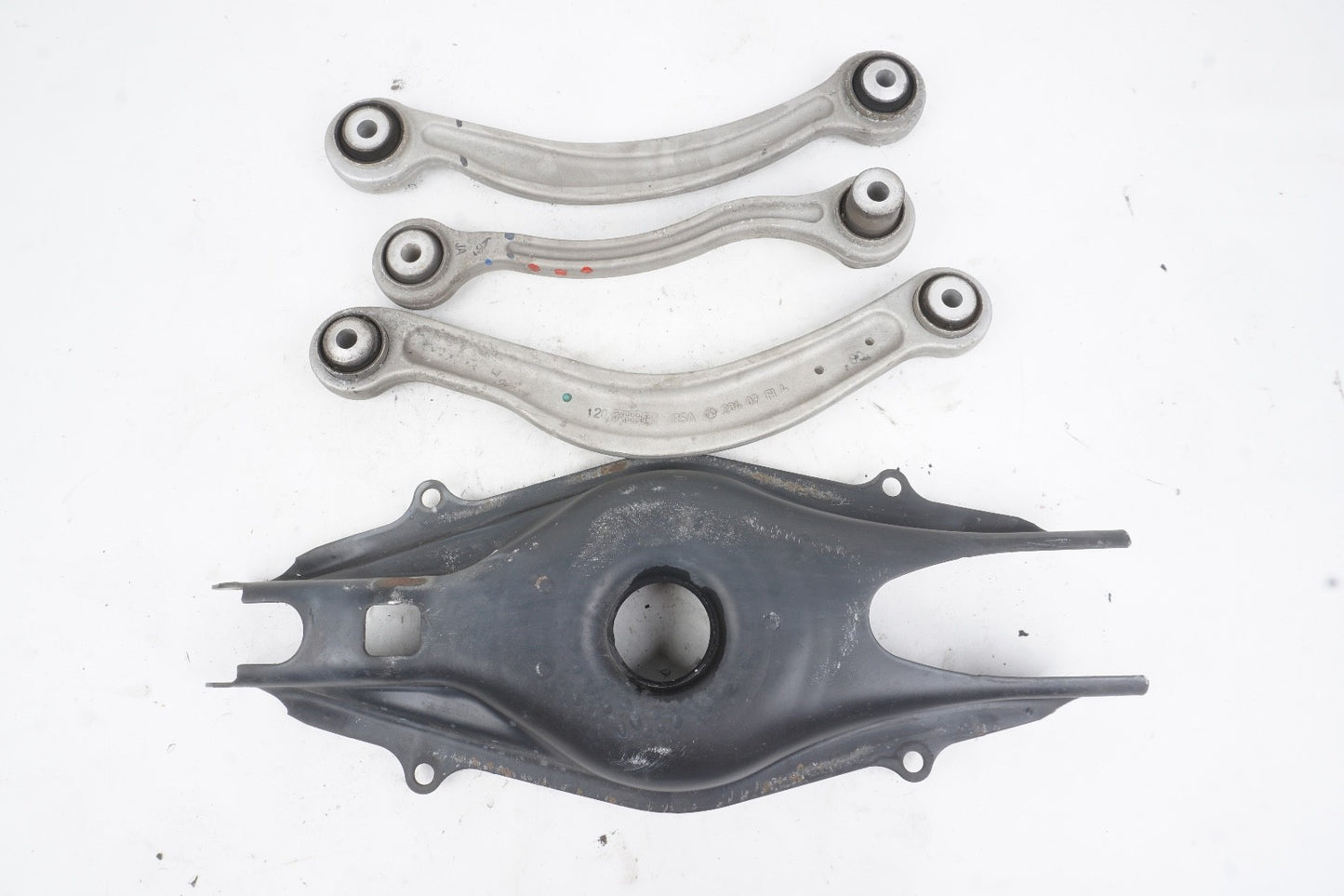 08-17 Mercedes W204 C250 E400 E350 Rear Left Side Tie Rod Control Arm Set OEM