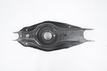 Rear Left Spindle Knuckle Wheel Hub Control Arm Mercedes X243 EQB300 GLB250 OEM