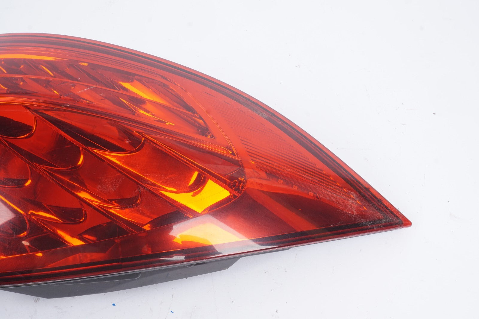 11-14 Porsche Cayenne 958 Left Driver Side Outer Tail Light Lamp 7P5945095G OEM