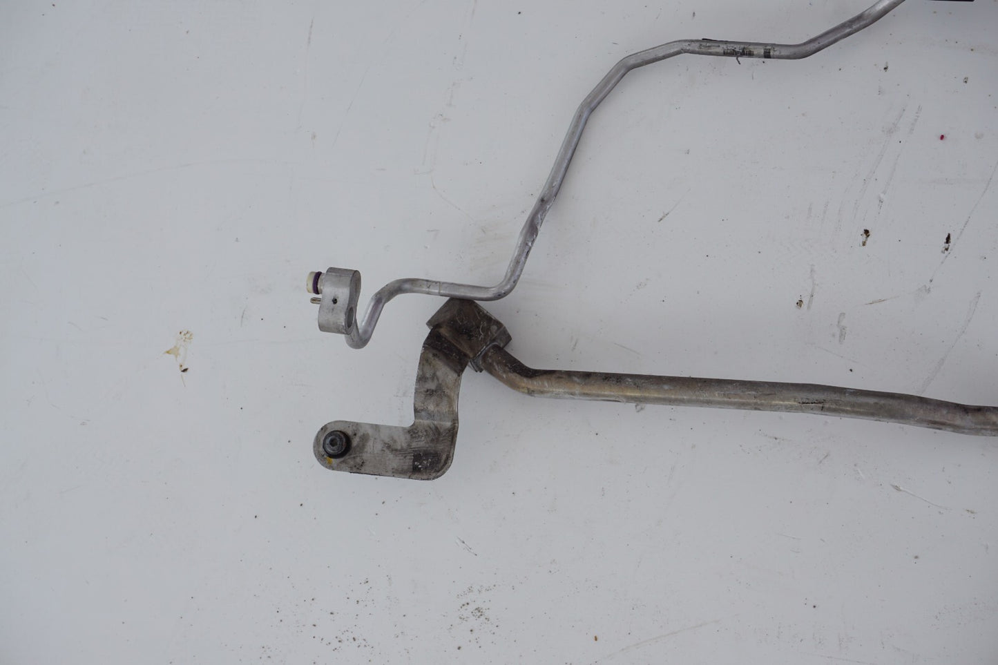 2012 - 2018 BMW 650i A/C AC AIR CONDITION HOSE PIPE LINE  OEM