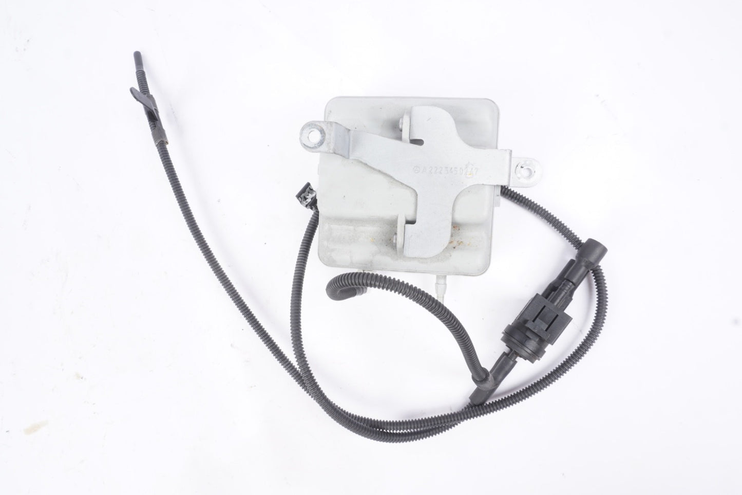 2014 - 2017 MERCEDES S550 W222 VACUUM VALVE PUMP CONTROL MODULE OEM A1708050019