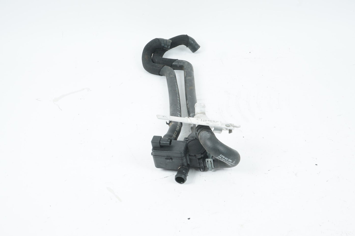 03 - 06 Mercedes R230 SL500 Heater Core Coolant Hoses Lines  OEM