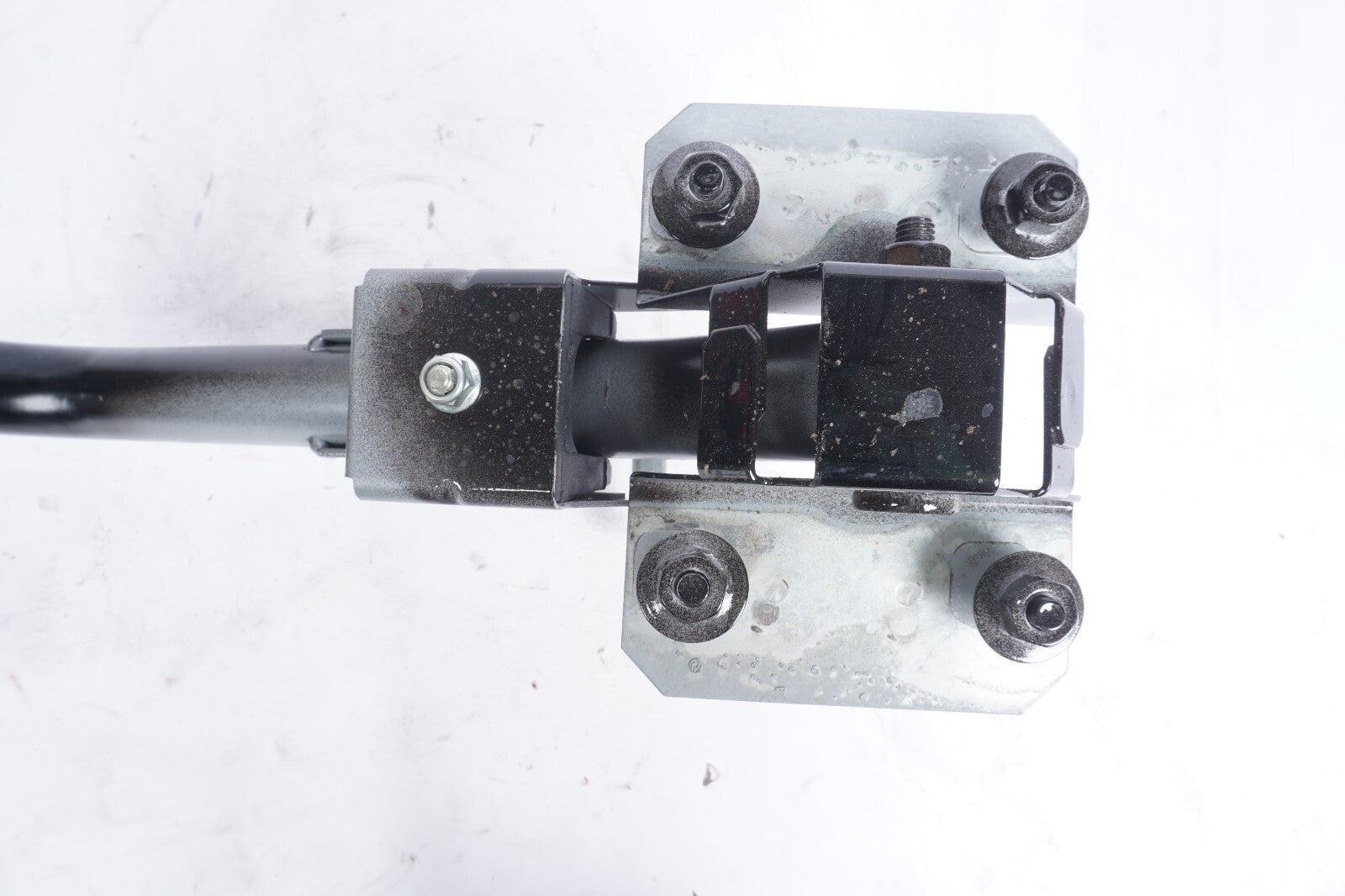 2014-2019 Maserati Ghibli Trunk Lid Hinge Right Passenger Side OEM