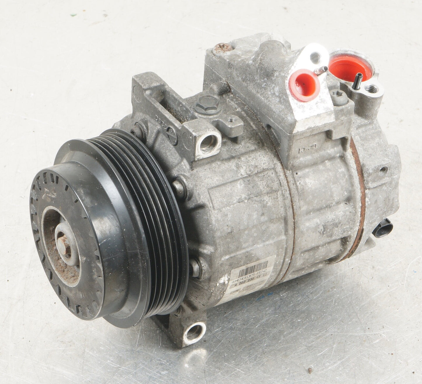 12-15 Mercedes W204 C250 SLK250 A/C Air Conditioning Compressor 0022304511 OEM