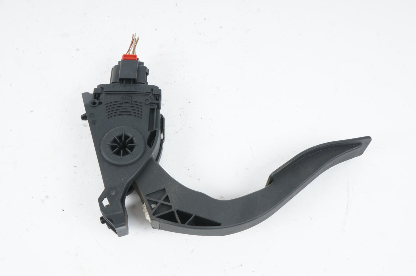 2012 - 2017 AUDI A7 GAS PEDAL ACCELERATOR 8K1723523A OEM