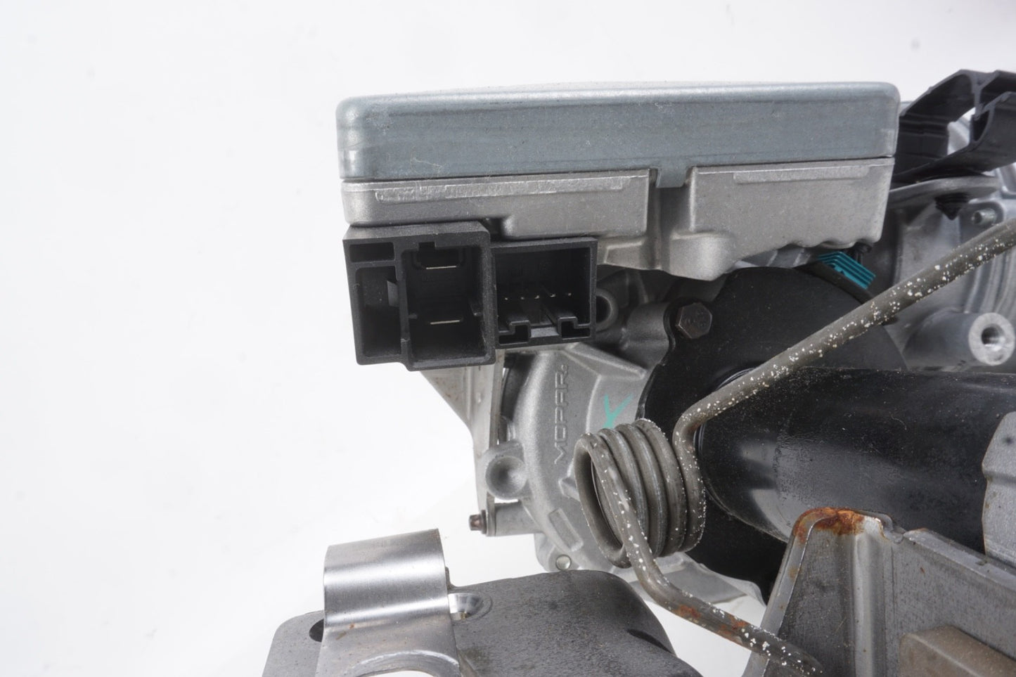 2015 - 2023 Jeep Renegade Manual Adjustment Steering Column W/ Motor OEM