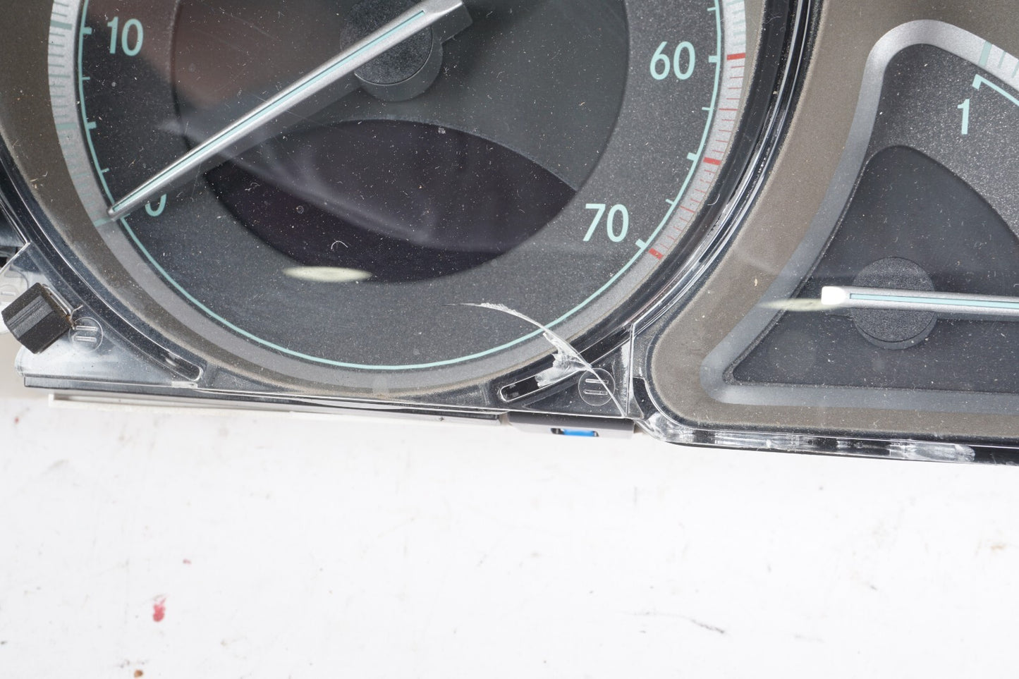 03-08 Mercedes R230 SL500 SL550 SL600 Instrument Cluster Speedometer OEM