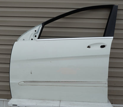 2006 - 2010 MERCEDES BENZ R350 R500 W251 FRONT LEFT DRIVER SIDE DOOR SHELL OEM