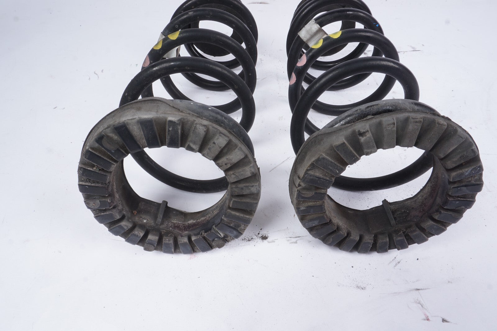 14 - 17 Fiat 500L Rear Coil Spring Left & Right OEM 36k