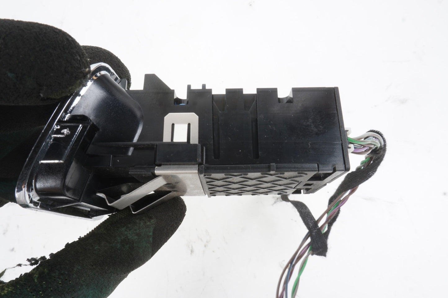 07-14 Mercedes W221 S550 CL550 Electronic Parking Button Switch 2215401445 OEM