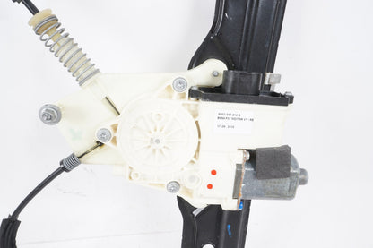 2010-2017 BMW 550I GT F07 FRONT RIGHT PASSENGE SIDE WINDOW REGULATOR & MOTOR OEM