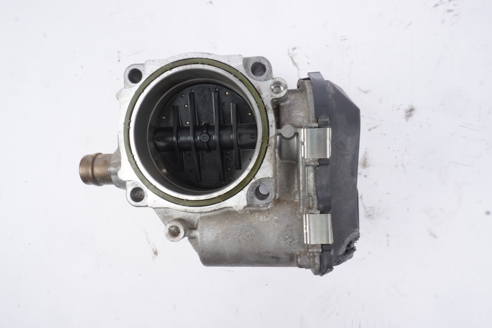 13-18 BMW 228i 320i 328i 428i 528i X1 X3 X4 X5 Z4 N20 Throttle Body 7588625 OEM