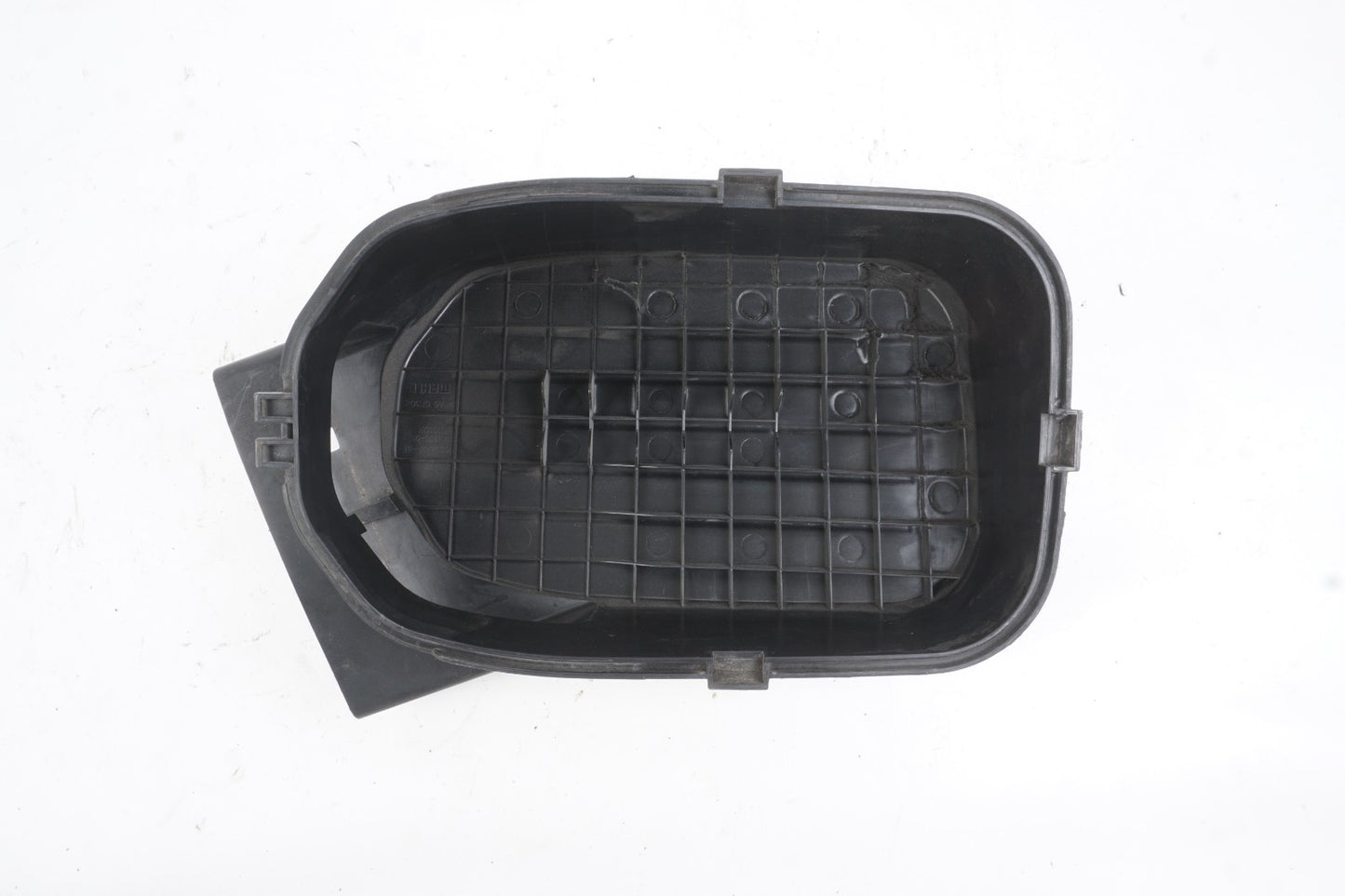 2014 - 2019 Maserati Ghibli 3.0l Right Air Cleaner Upper Cover  OEM