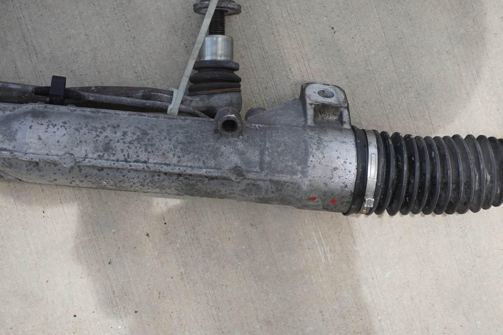 2011 - 2014 Audi A8 Quattro Power Steering Rack And Pinion OEM