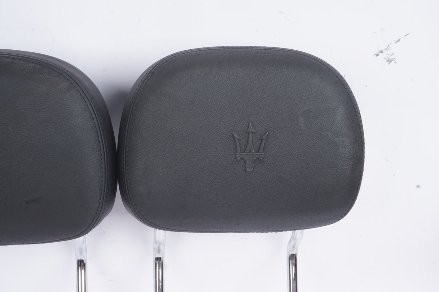 14-22 Maserati Ghibli M157 Front Right or Left Seat Headrest Head Rest 673009481