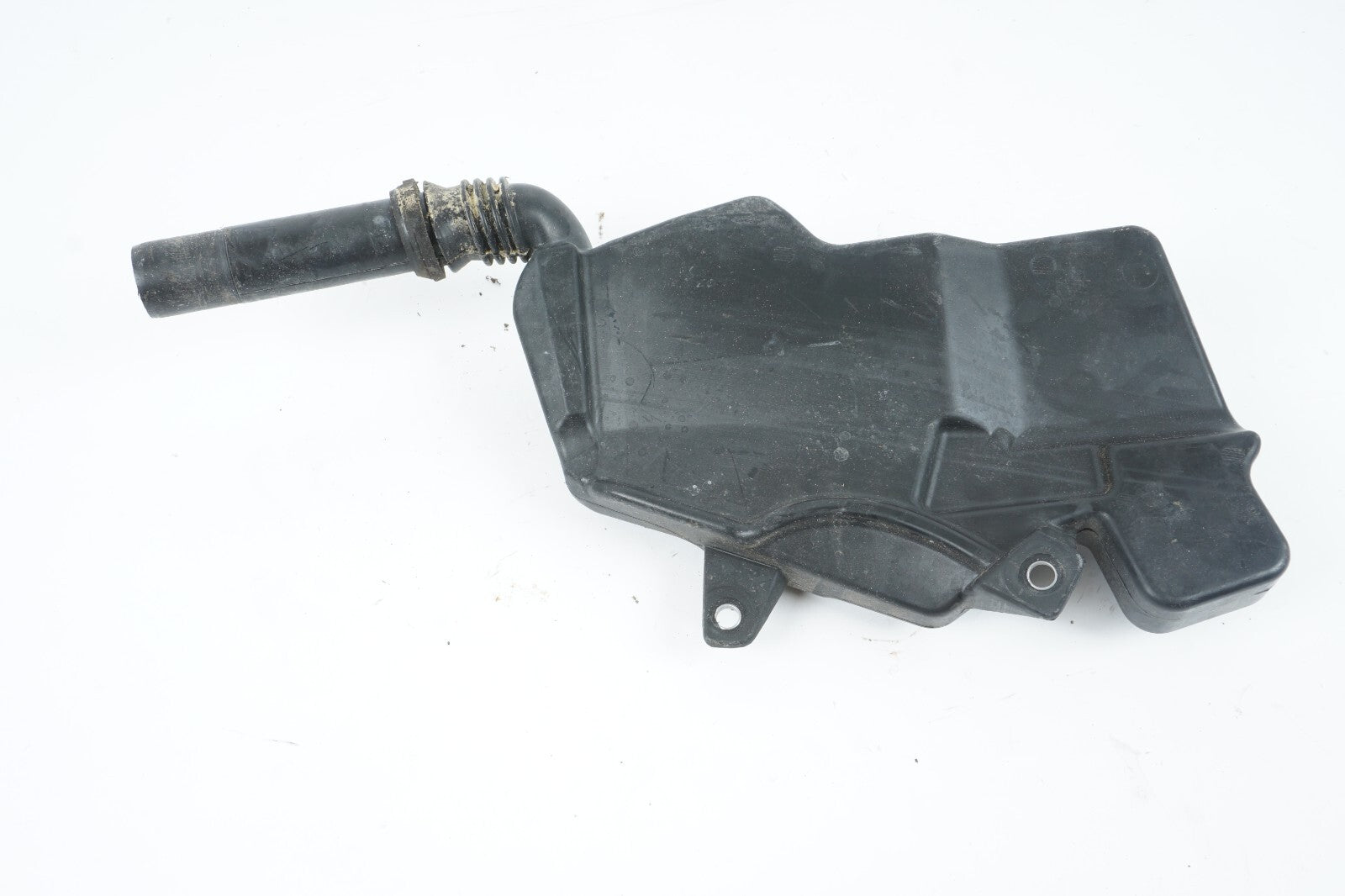 2012 - 2018 AUDI A7 WINDSHIELD WASHER RESERVOIR TANK FILLER NECK OEM