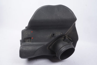 2011 2012 Audi A8 D4 4.2L Right Engine Air Filter Box Cleaner 4H0133039B OEM