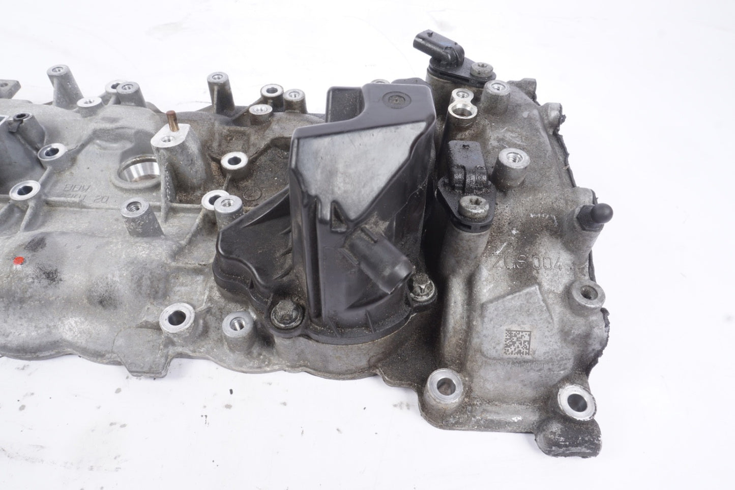 11-20 mercedes w221 s550 cls550 e550 left side engine cylinder head valve cover