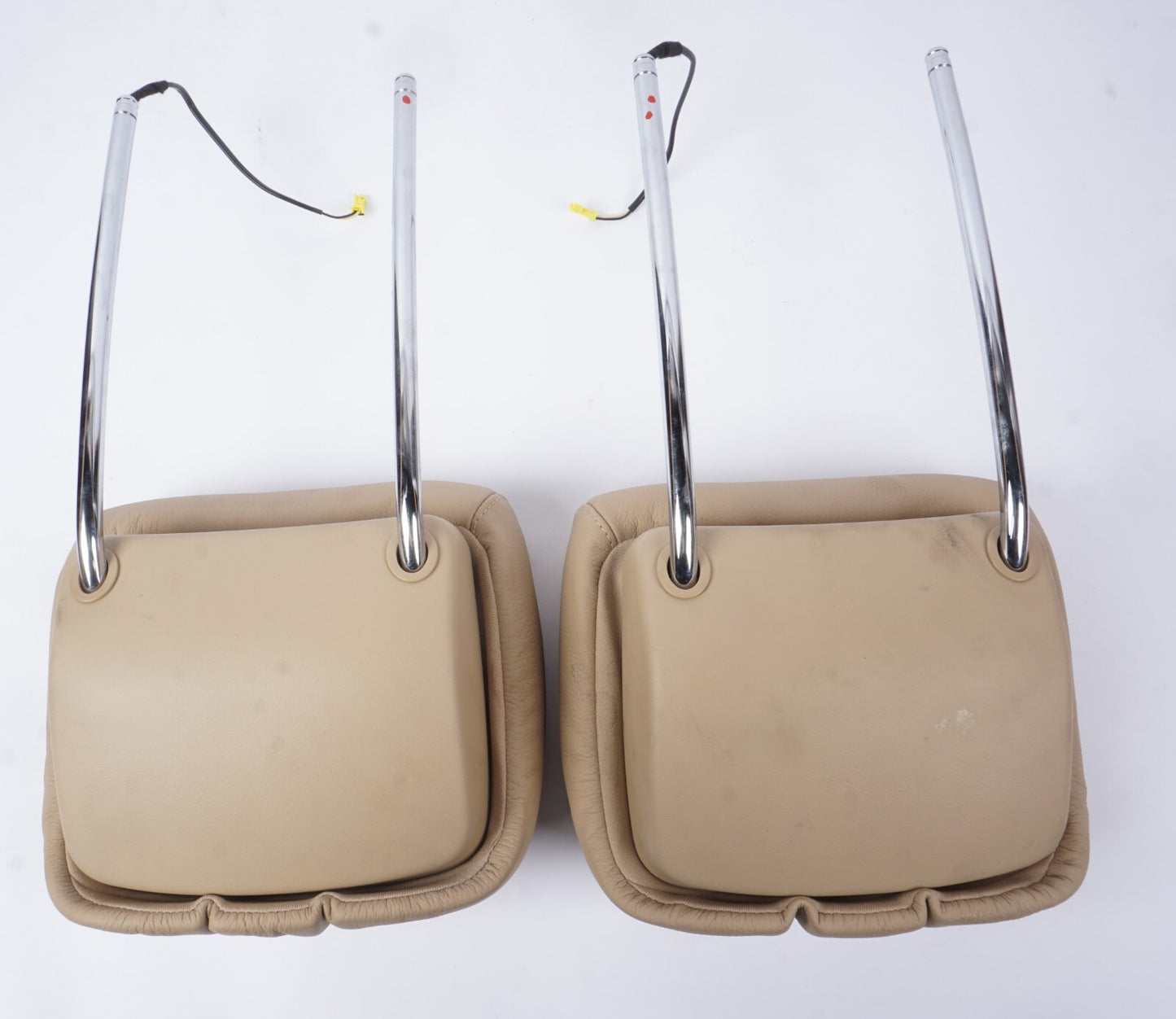 10-13 Mercedes W221 S550 S400 Front Seat Headrest Left & Right OEM