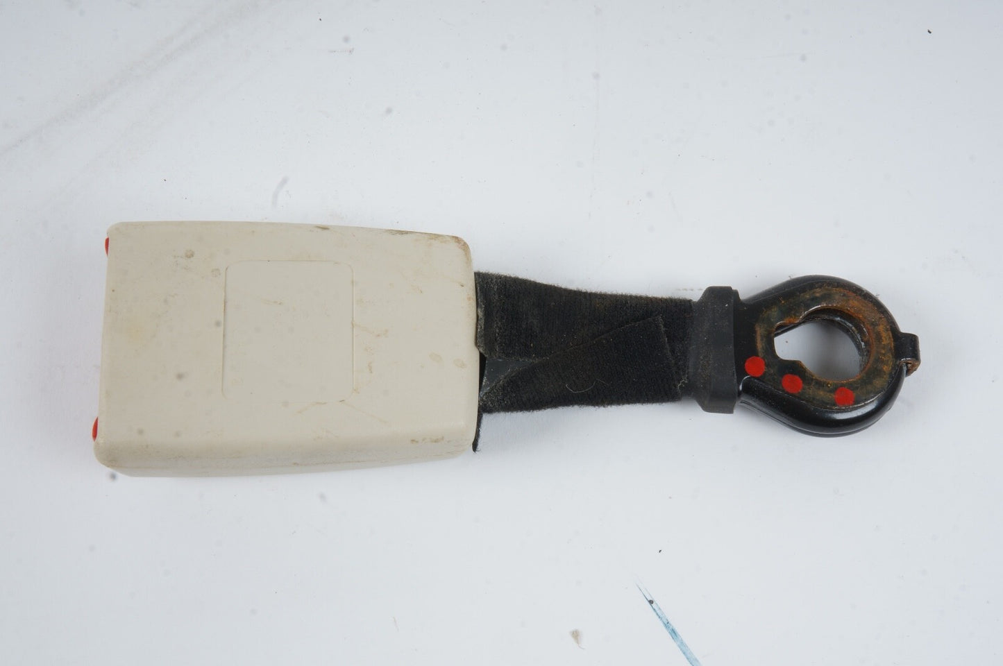 2010 - 2020 Bentley Mulsanne Rear Left Seat Belt Buckle