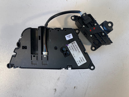 07 - 13 MERCEDES W221 S63 S550 CL550 FRONT RIGHT PASS SEAT CONTROL SWITCH OEM
