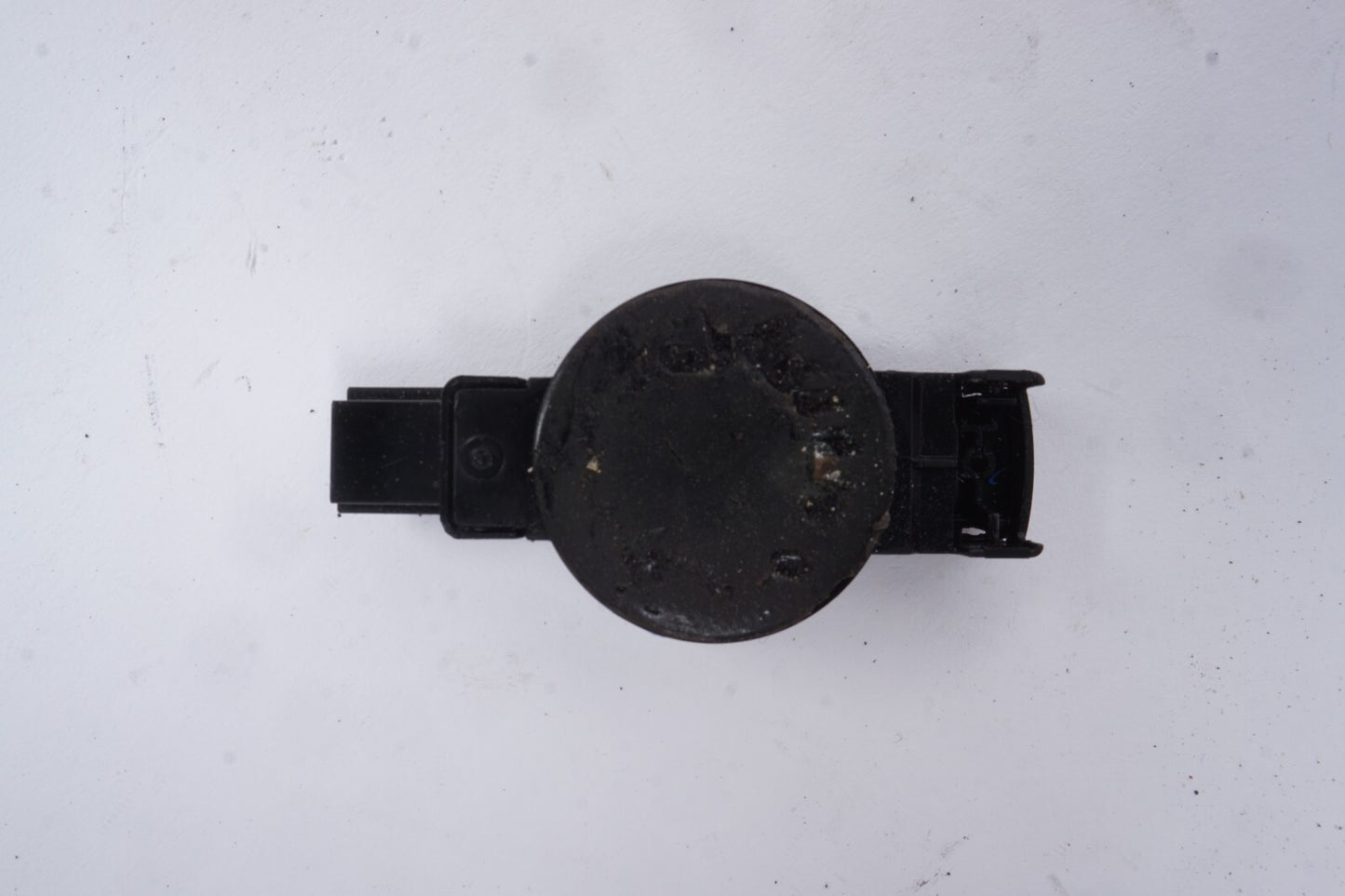 2014 - 2019 Mini Cooper F56 Front Windshield Rain Sensor 9354846 OEM