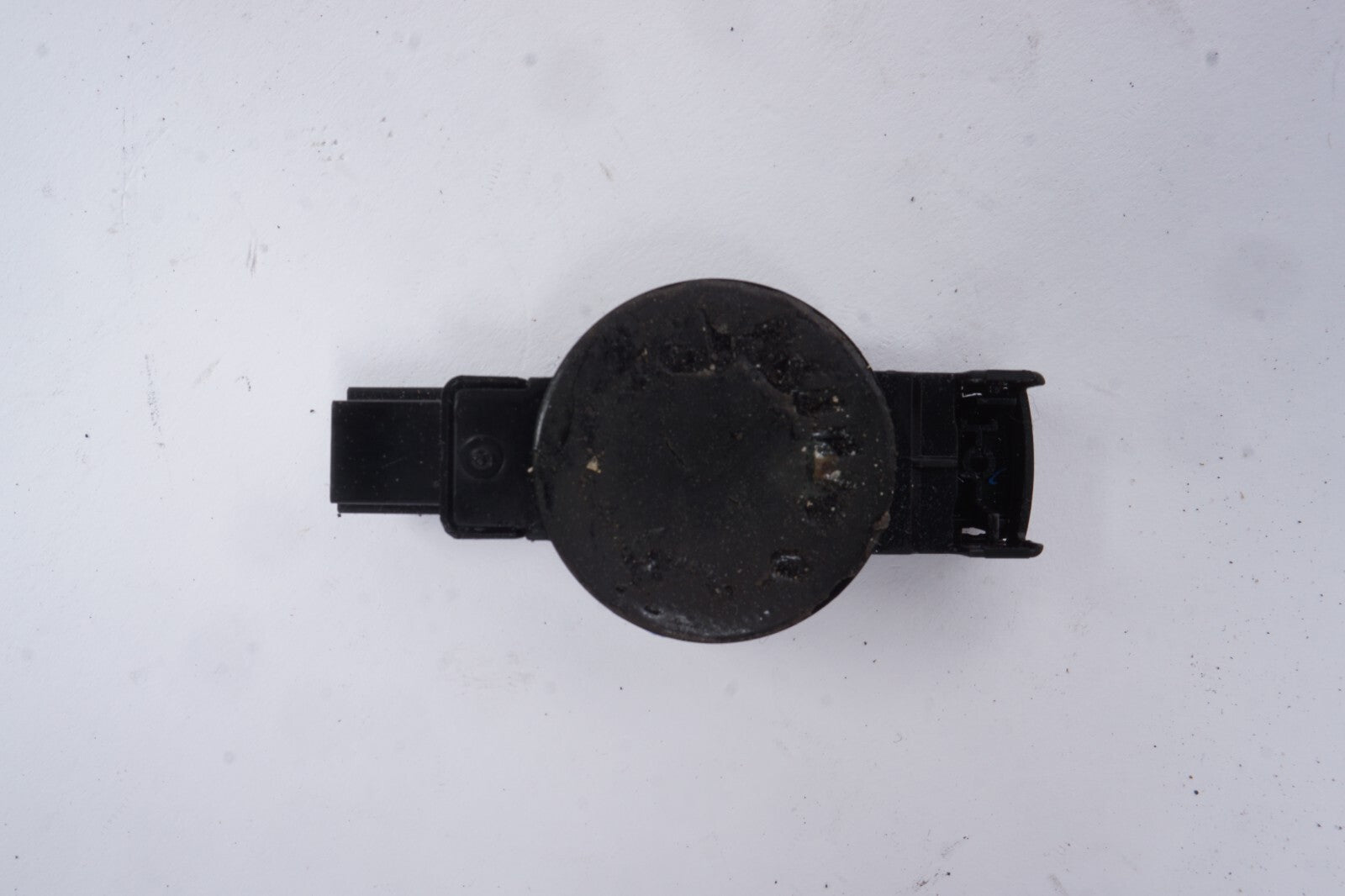 2014 - 2019 Mini Cooper F56 Front Windshield Rain Sensor 9354846 OEM