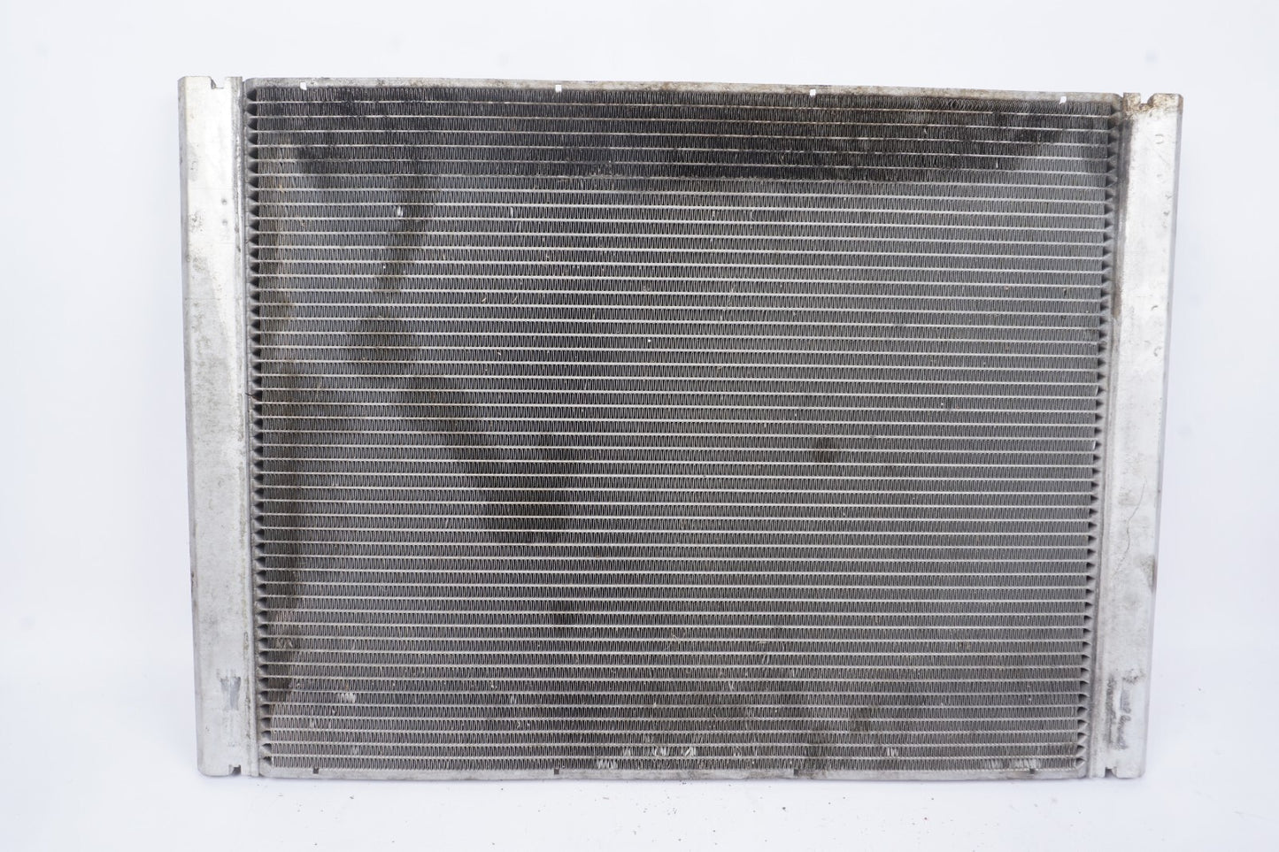 2006 - 2010  BMW 650i E63 E64 Radiator Mount Plate 7534907 OEM