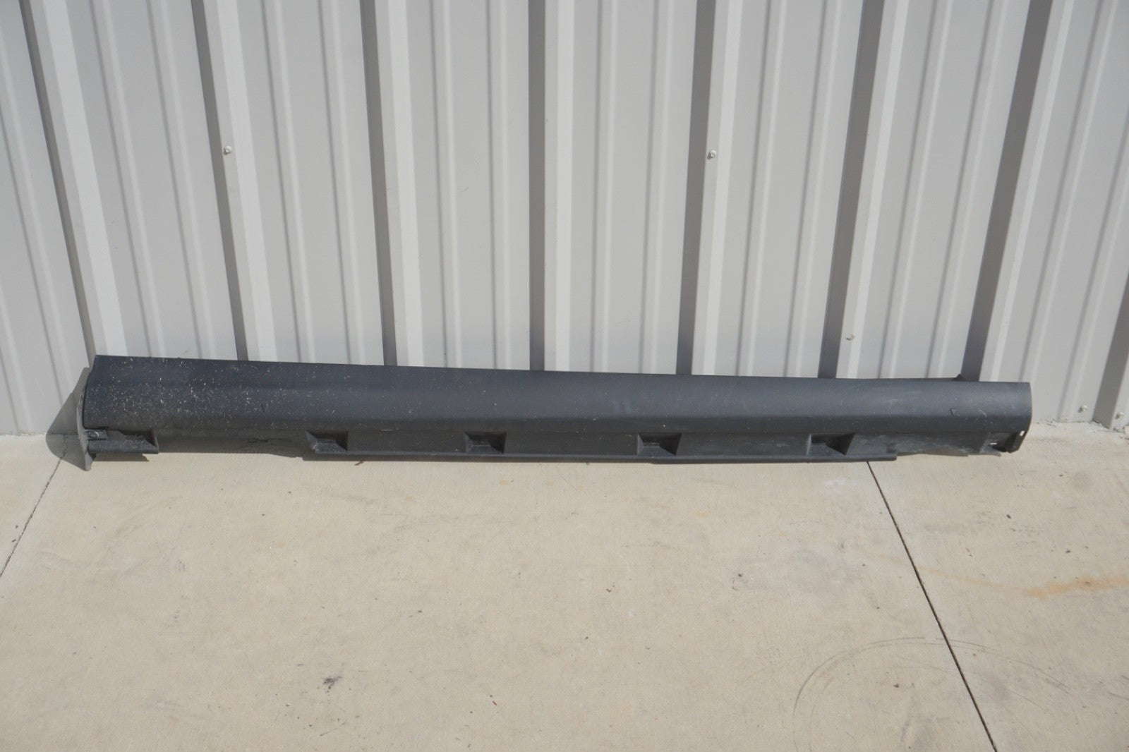 12-18 FORD FOCUS LOWER RIGHT RH PASS SIDE SKIRT ROCKER MOLDING COVER PANEL OEM