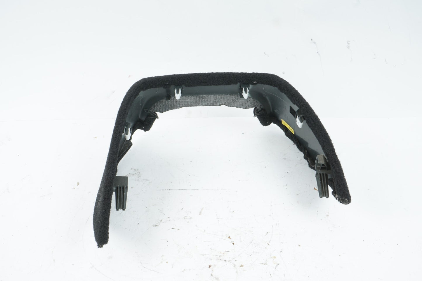 2017 - 2020 CHRYSLER PACIFICA DASH CENTER LOWER BRACE TRIM COVER 5SC94DX9AC OEM