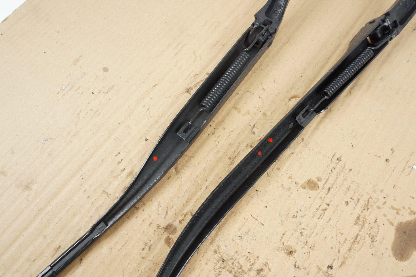 14 -20 MASERATI QUATTROPORTE FRONT WINDSHIELD WIPER ARM LEFT & RIGHT OEM