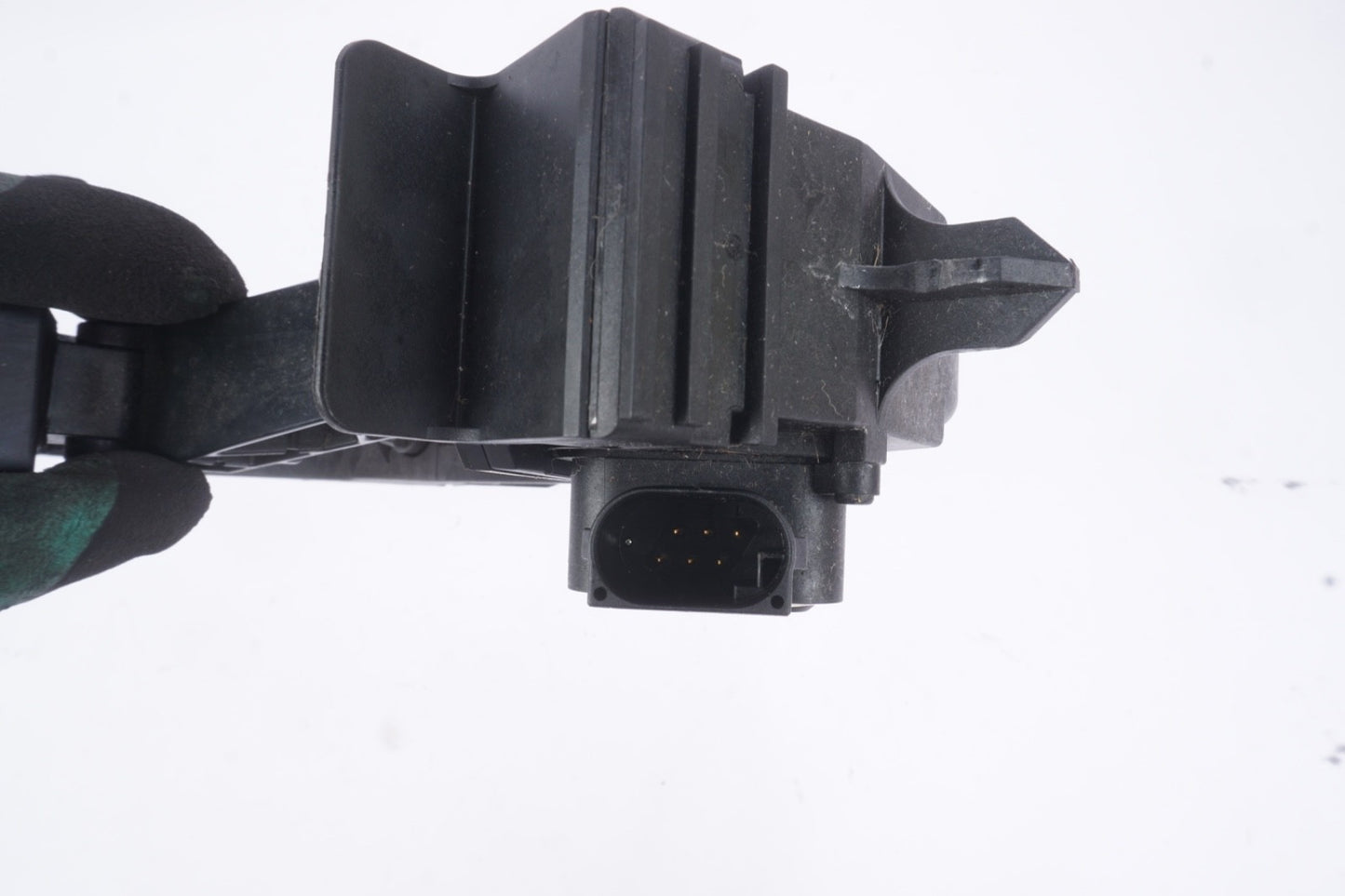 2007-2013 Mercedes-Benz S400 S550 Gas Accelerator Throttle Pedal A2213000104 OEM