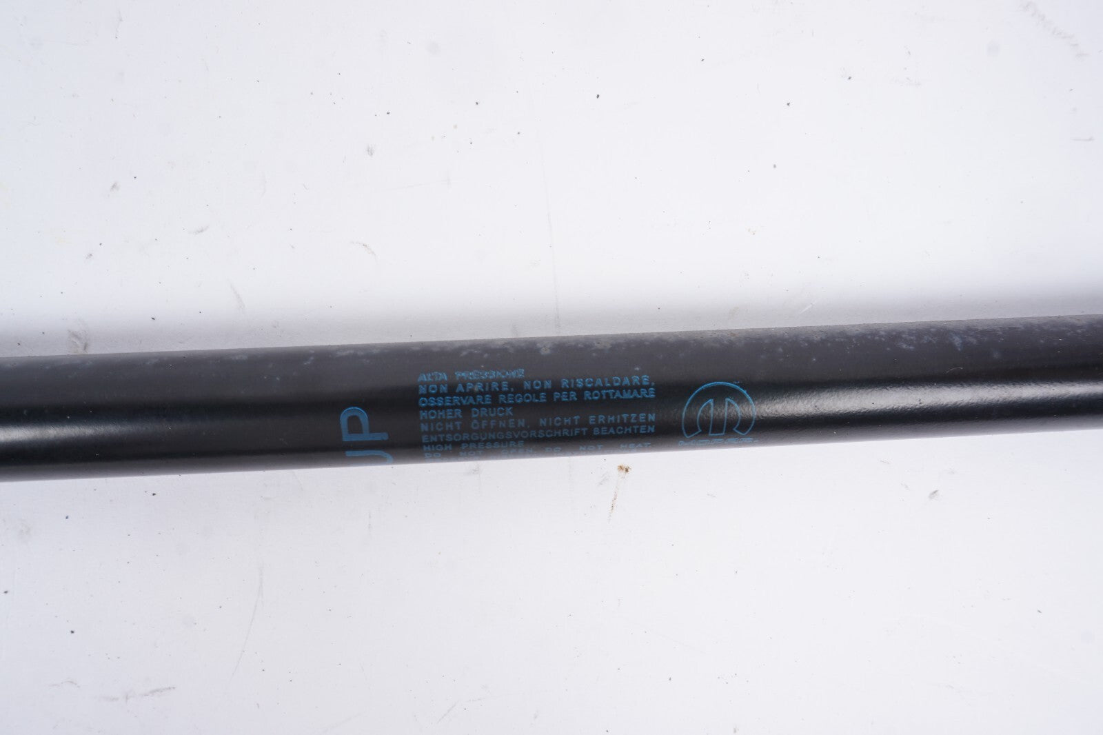 2014 - 2017 Fiat 500L Tailgate Liftgate Shock Lift Strut Support 51953757  OEM