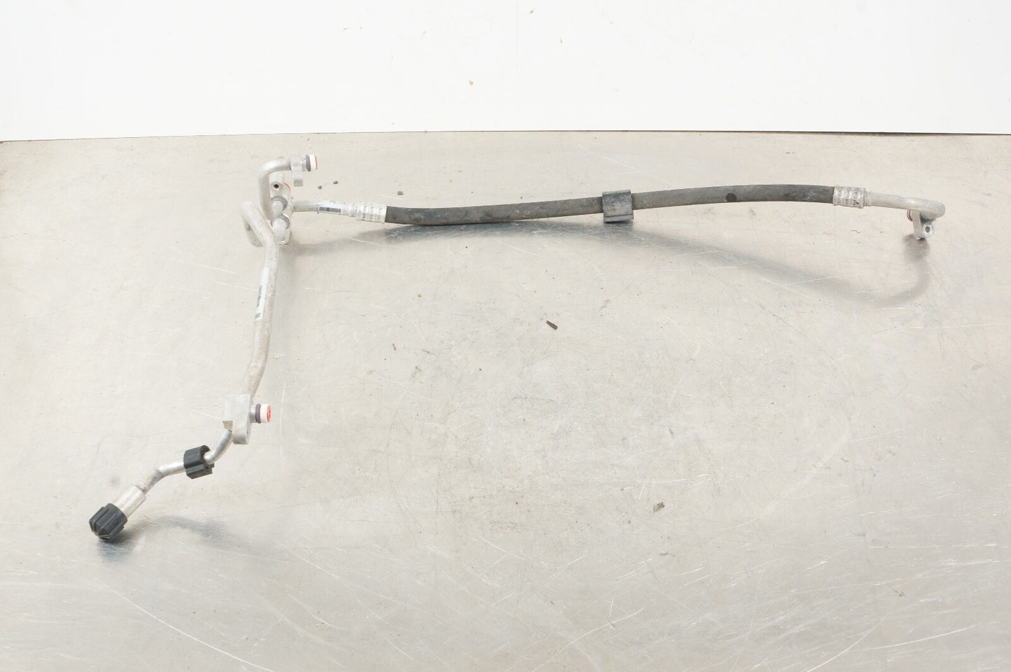 09 10 BMW MINI COOPER CLUBMAN 1.6L Air Conditioner Hose OEM 9224859-01
