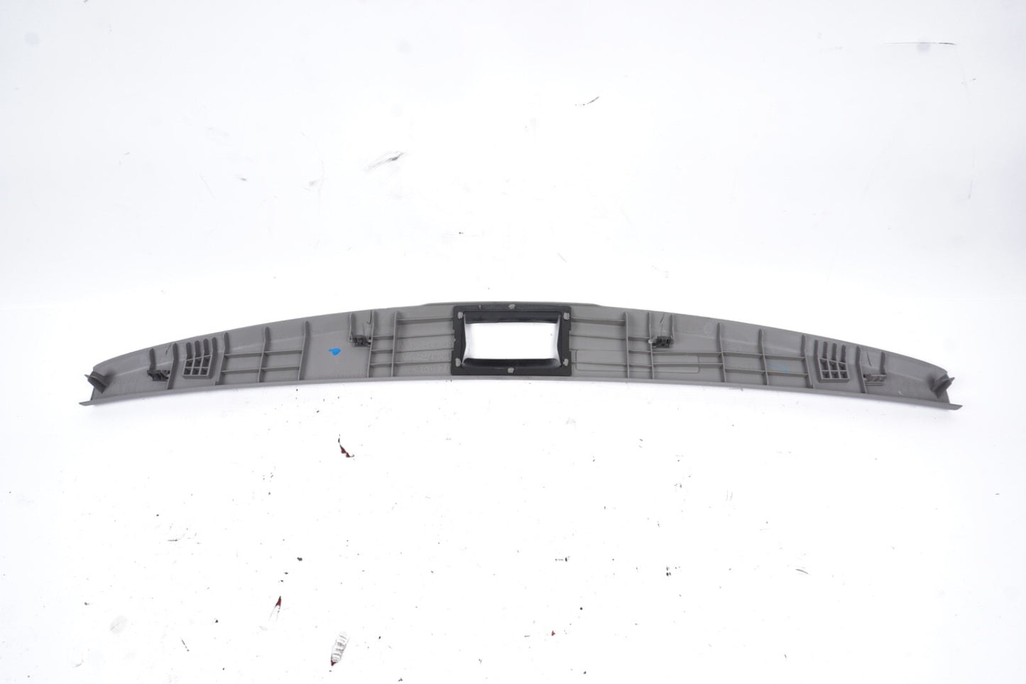 2002 - 2010 LEXUS SC430 Z40 CONVERTIBLE TRUNK LATCH SCUFF PLATE TRIM