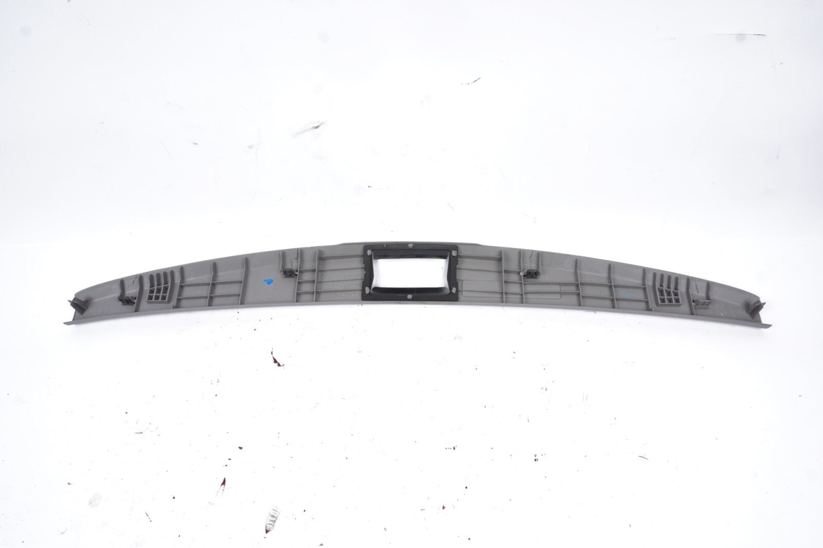 2002 - 2010 LEXUS SC430 Z40 CONVERTIBLE TRUNK LATCH SCUFF PLATE TRIM