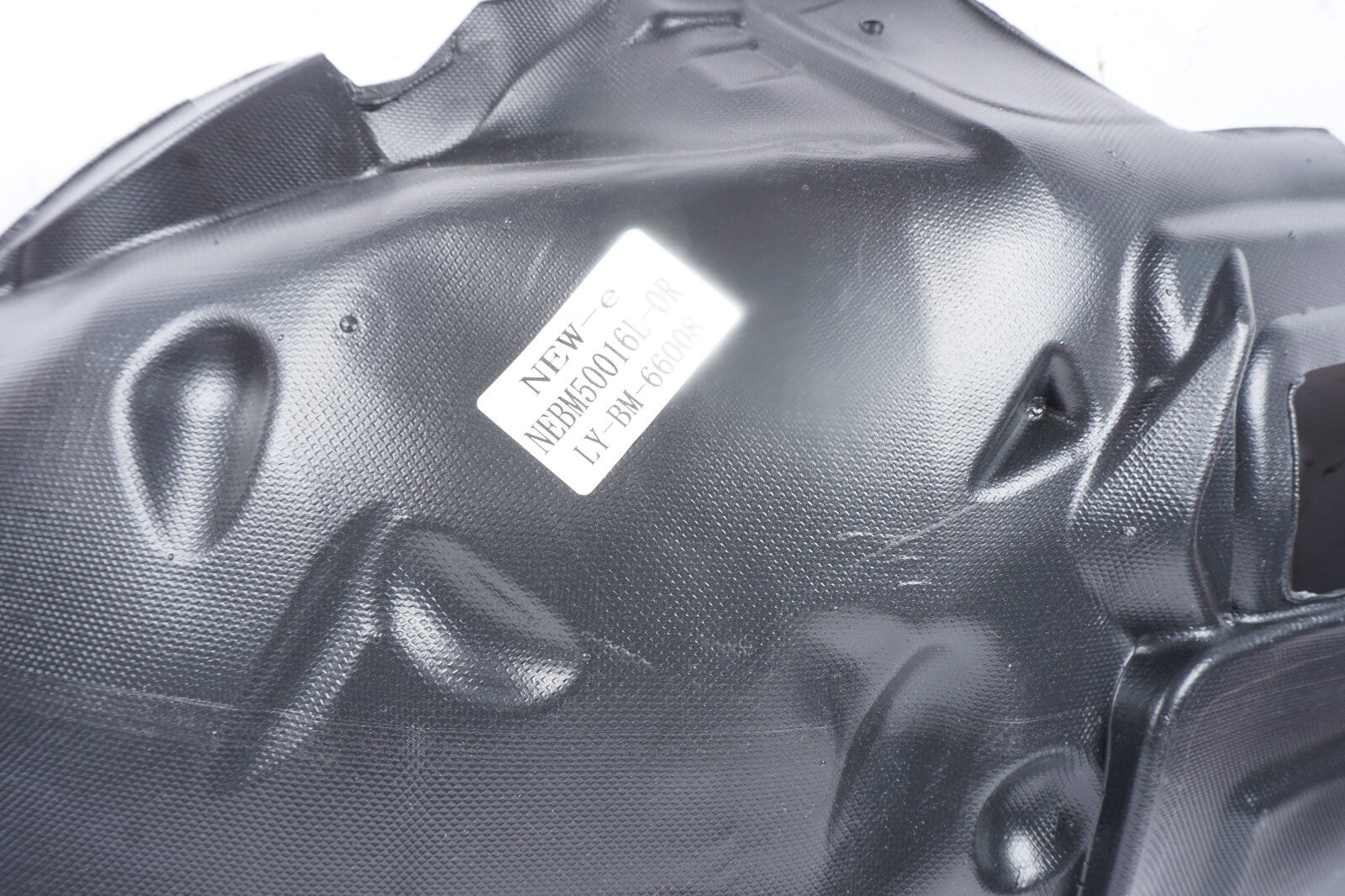 2011-2016 BMW 528i 535i 550i F10 Front Right Passenger Side Fender Splash Guard
