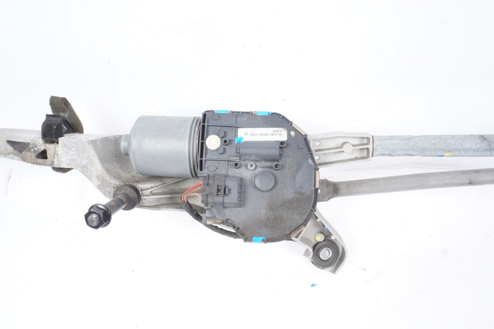 08-20 MERCEDES C E CLASS (A207 C207 W204 W207 W212) FRONT WINDSHIELD WIPER MOTOR