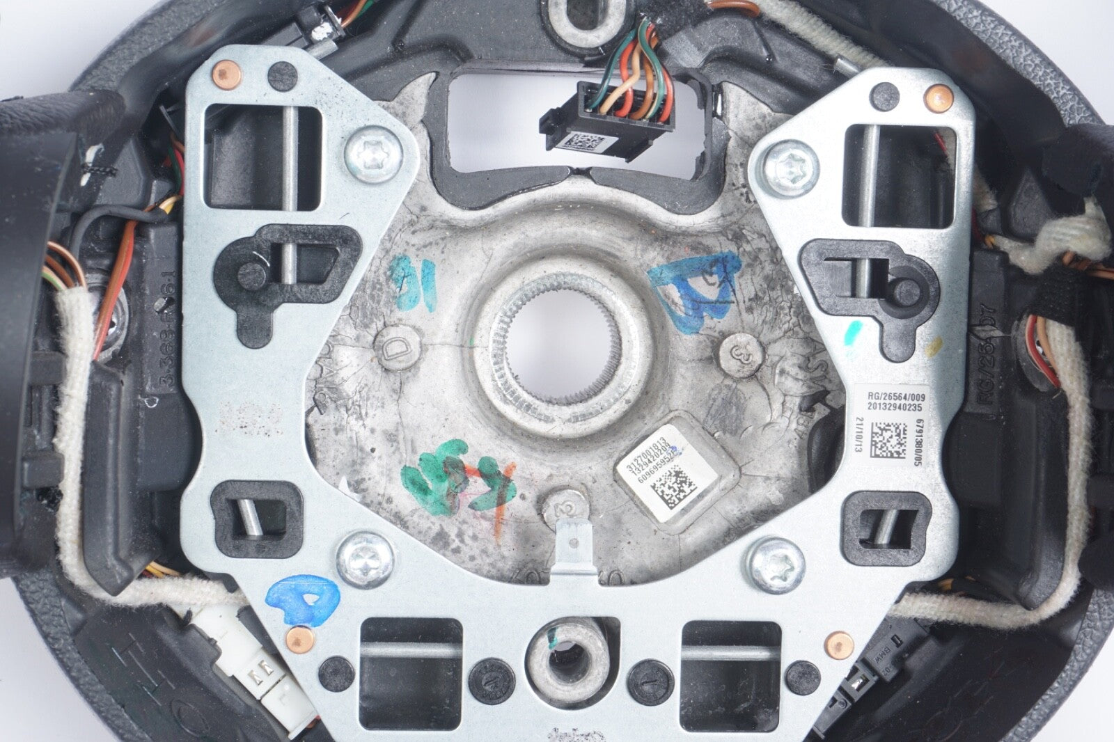 08-14 Mini Cooper COUNTRYMAN  Steering Wheel w/ Multifunction Switch OEM