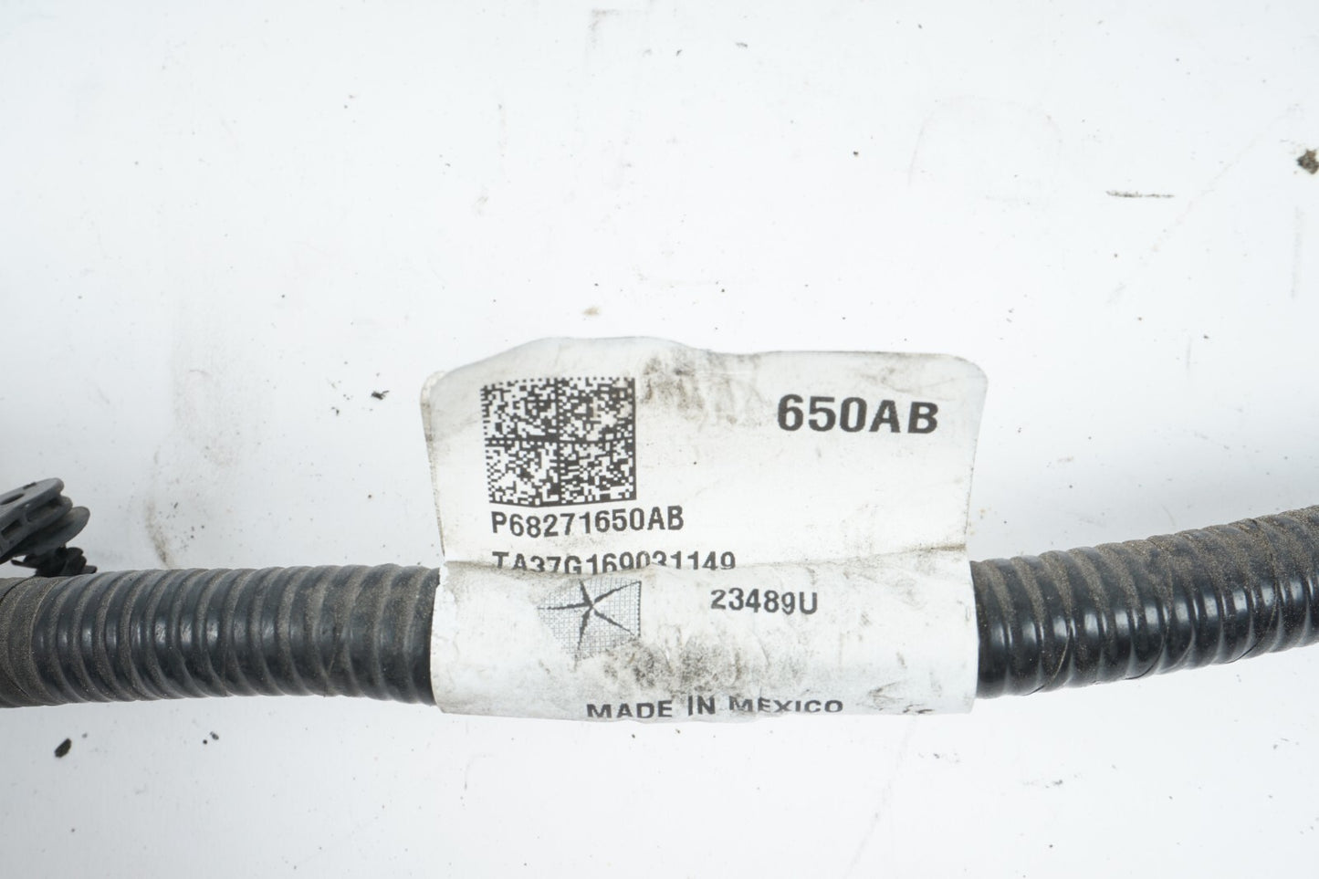 2017 - 2020 CHRYSLER PACIFICA BATTERY NEGATIVE CABLE WIRE HARNESS 68271650AB OEM