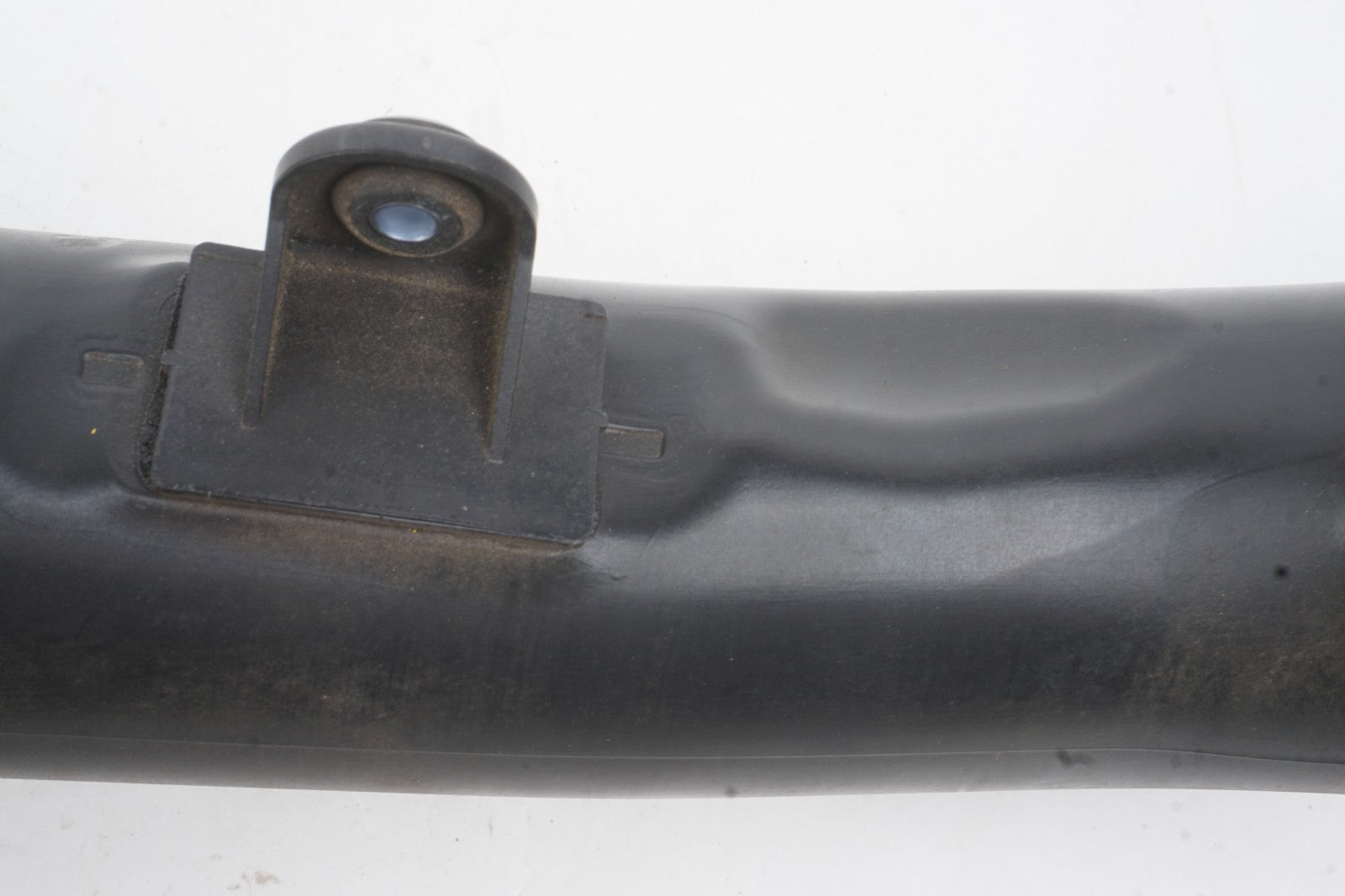 2015-2021 Jeep Renegade 2.4l Air Intake Duct Tube Pipe 52024326 OEM