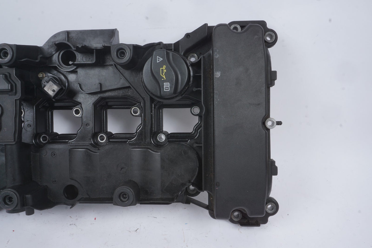 12-15 Mercedes W204 C250 SLK250 1.8L M271 Engine Cylinder Head Valve Cover OEM