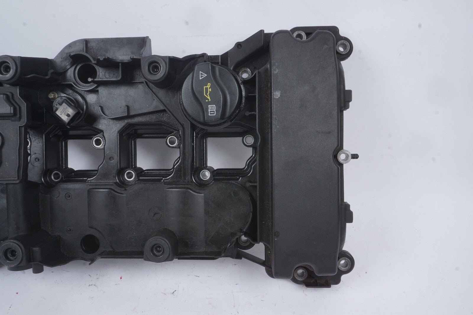 12-15 Mercedes W204 C250 SLK250 1.8L M271 Engine Cylinder Head Valve Cover OEM